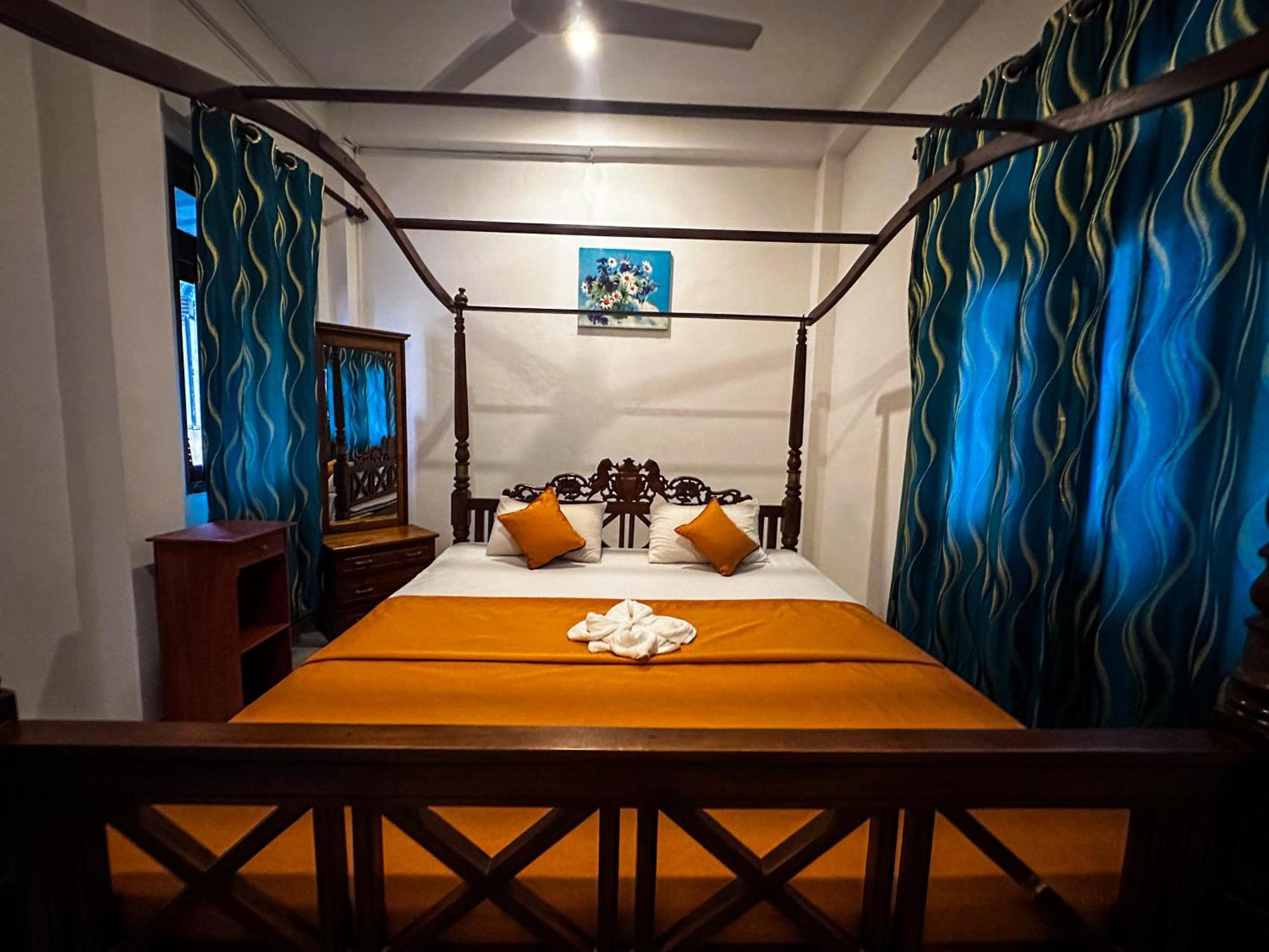 New Panda House Hotel Galle Bilik gambar